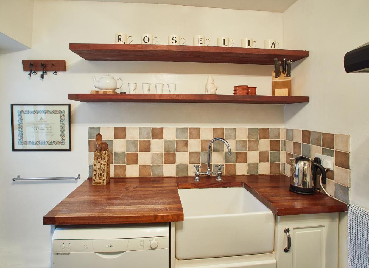 Host & Stay - Rosella Cottage Пикъринг Екстериор снимка